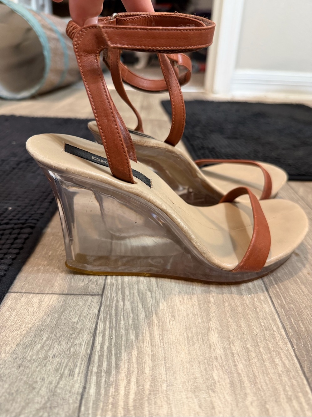 Y2K DKNY leather wedge sandals with clear heel